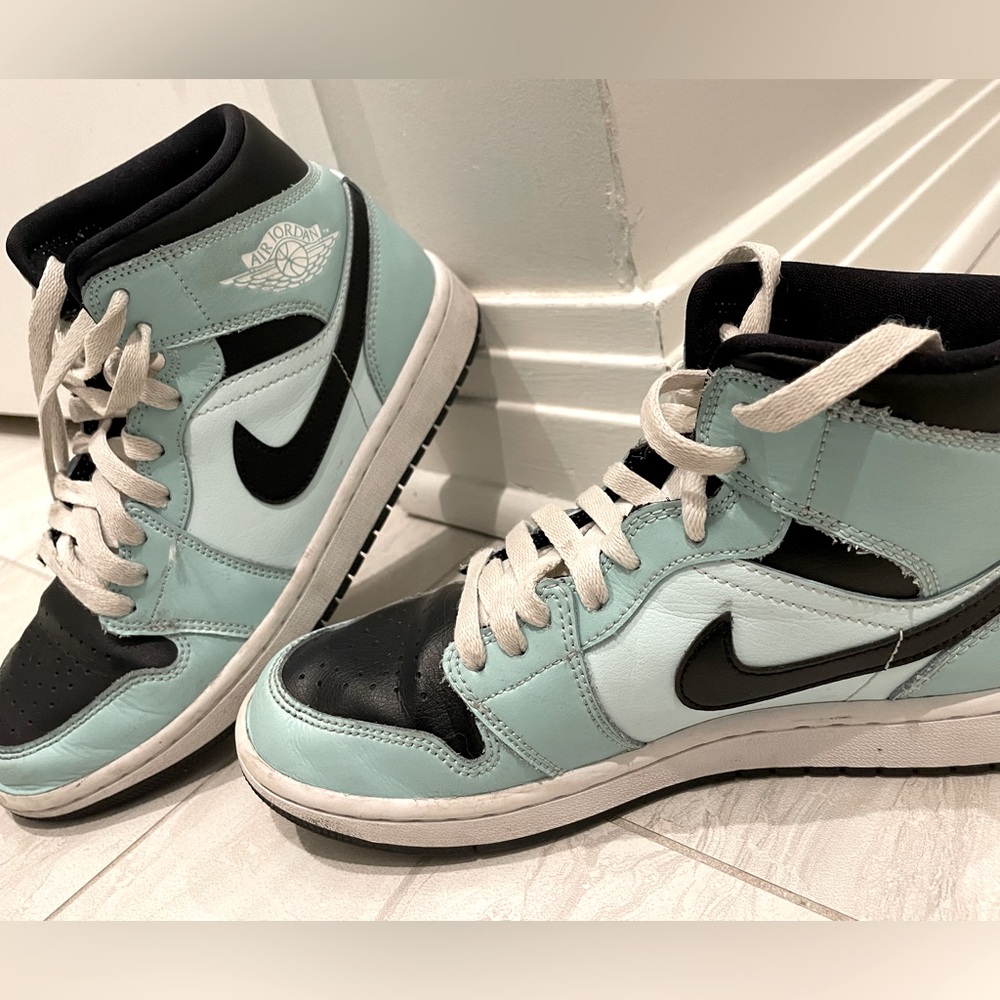 Wmns Air Jordan 1 Mid 'Aqua Black size Youth 7.5